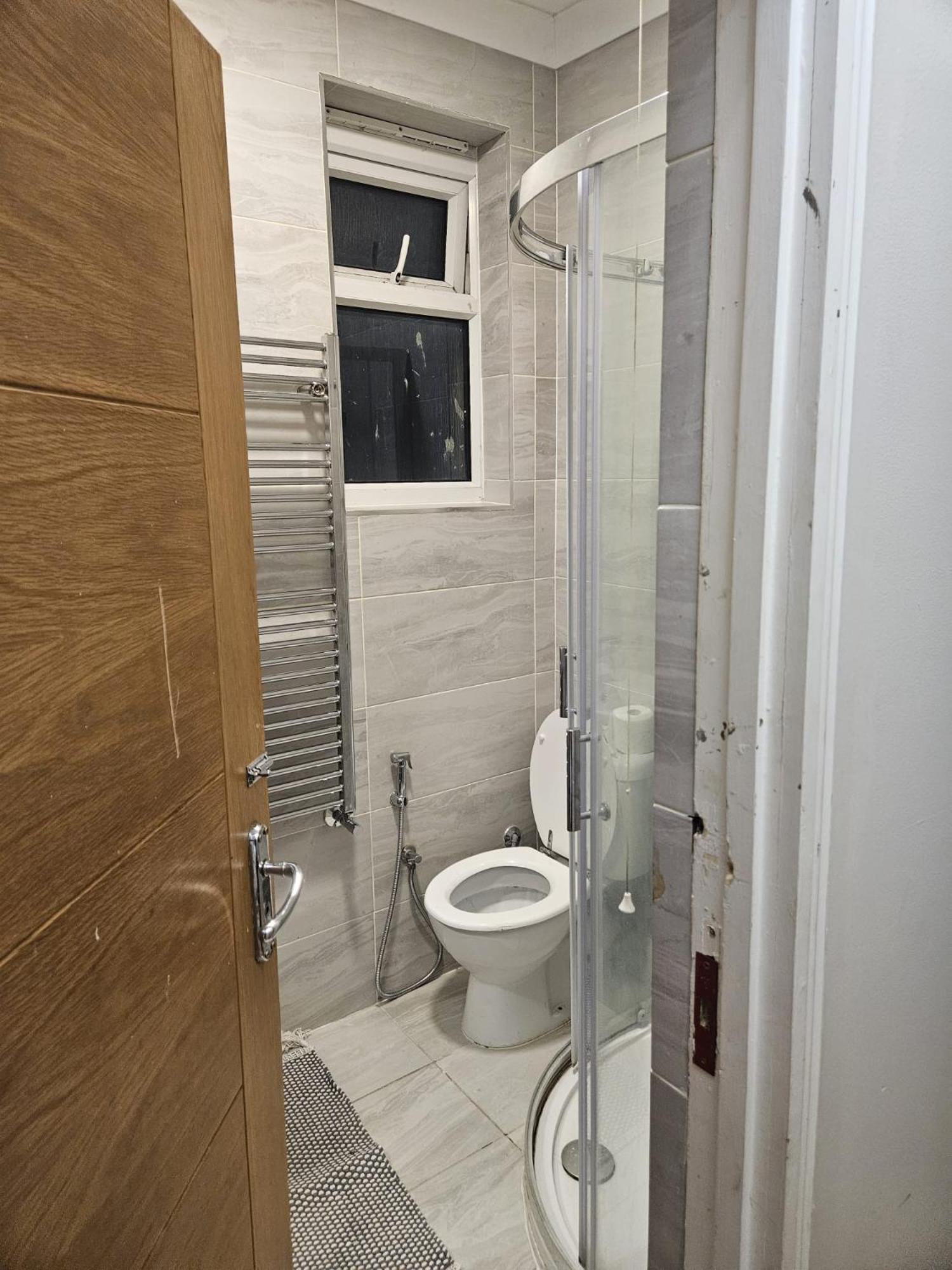 Apartament 2 Bedroom Flat - Travel Direct To Heathrow/central